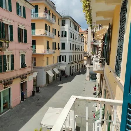 Il Balcone Sul Teatro Апартаменты Специя